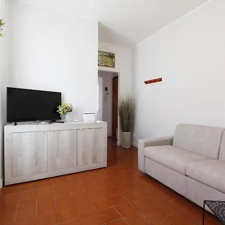 La Casa Di Cucky * La Spezia